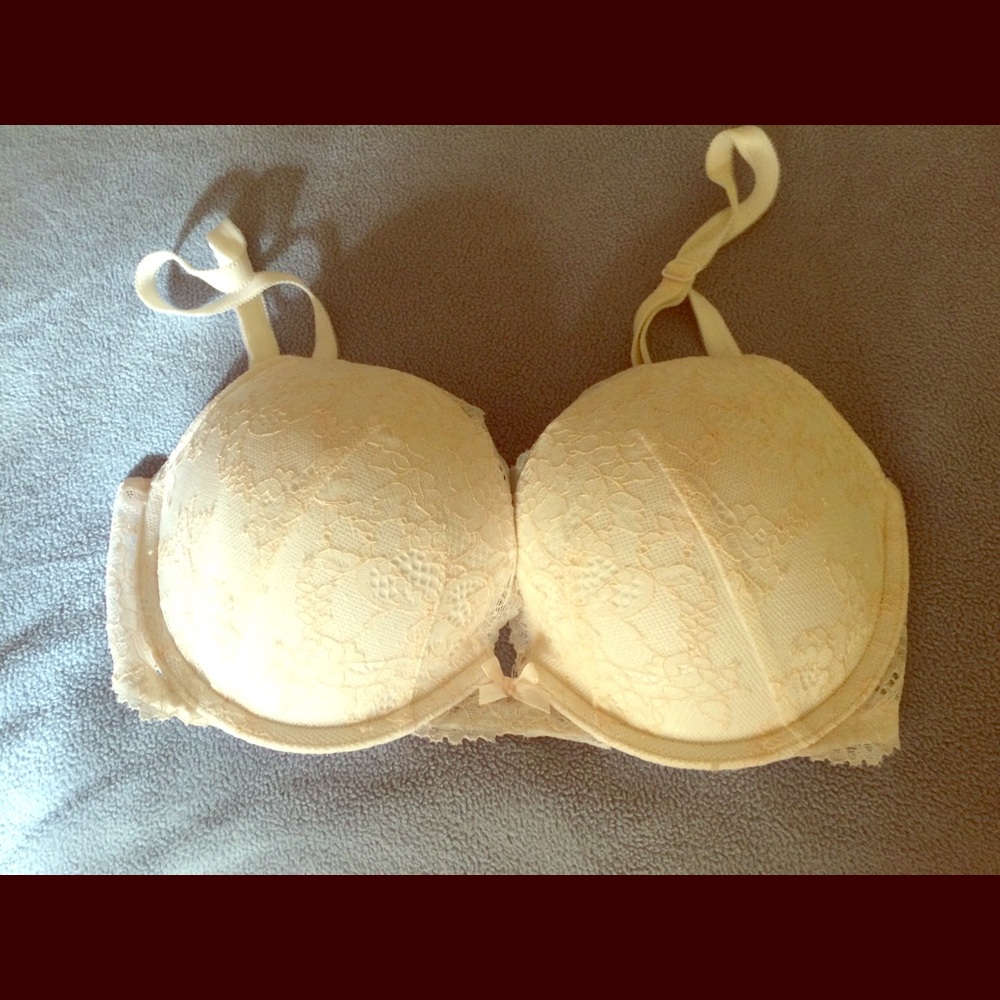 Ivory Victoria’s Secret Dream Angel Push-up 32dd